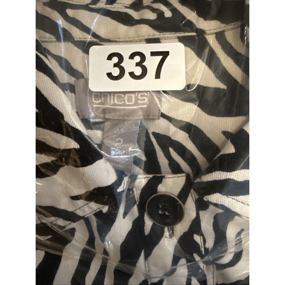 Chico's  Women's Size 2 (Ladies‎ 12) Zebra Black & White Print Jacket Button Up - Picture 13 of 14